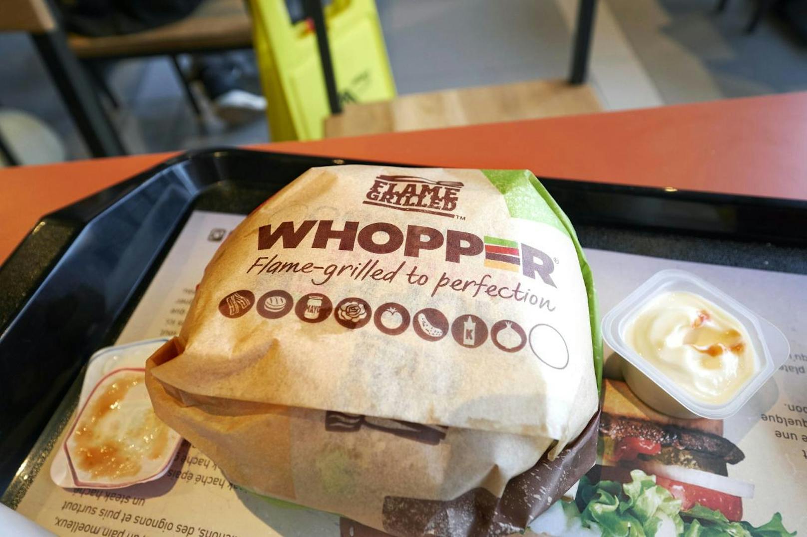 Burger King nennt die Aktion "Whopper Detour" (deutsch: "Whopper-Umweg").