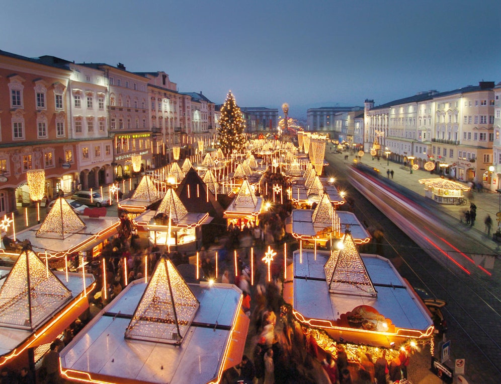Den Christkindlmarkt will man sich in Linz heuer nicht nehmen lassen, ohne Sicherheitskonzept soll er allerdings nicht stattfinden.