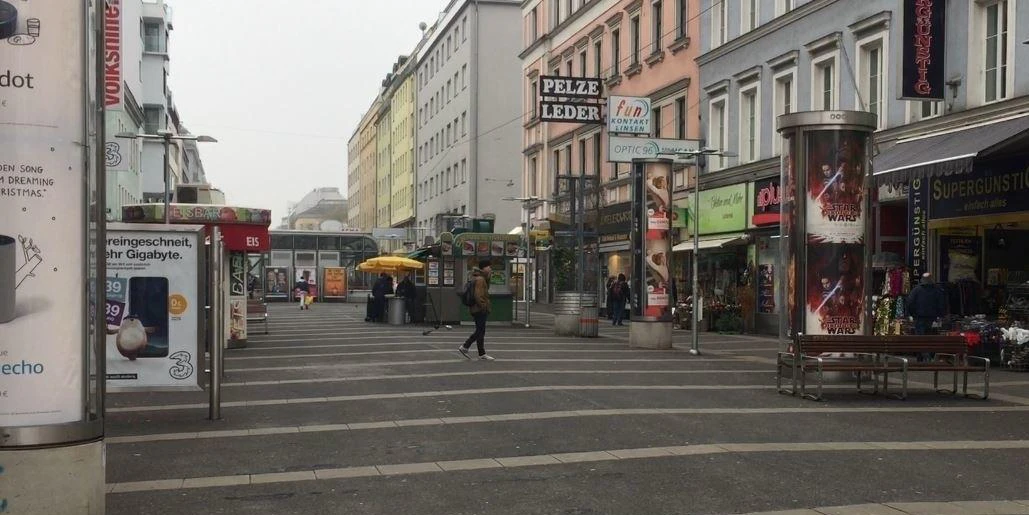 Die Polizei bittet die Bevölkerung um Hinweise.