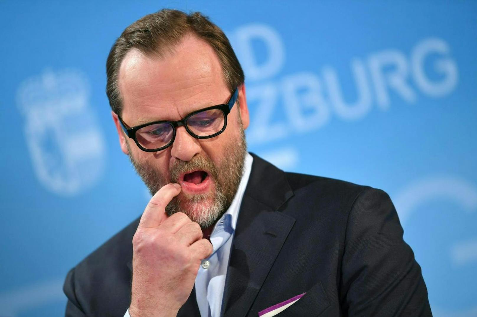NEOS-Spitzenkandidat Sepp Schellhorn im Rahmen eines TV-Einstieges am Sonntag, 22. April 2018, anlässlich der Salzburger Landtagswahl.