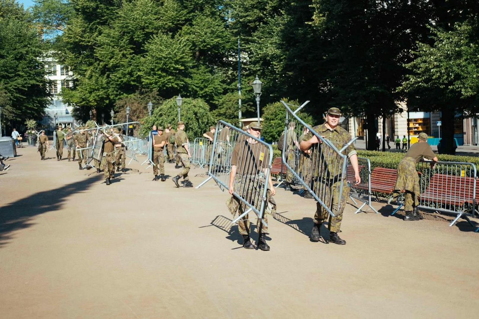 Das Militär sorgt für Sicherheit rund um den Präsidentenpalast. 