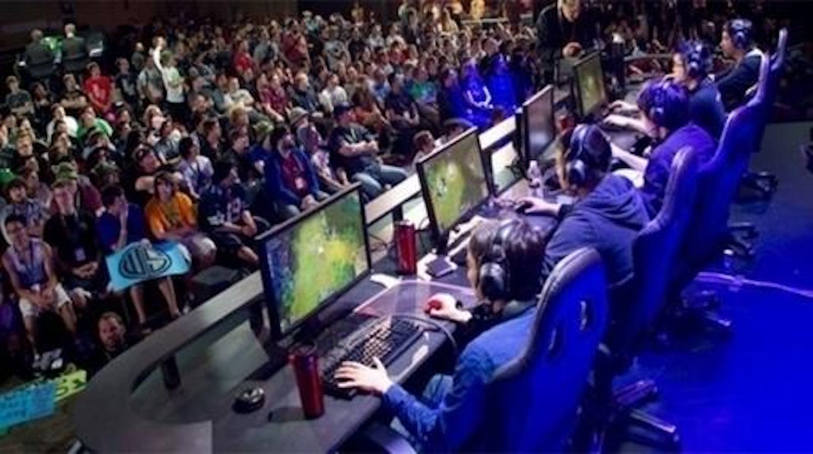 Sport, also das Spielen von Computer- und Videospielen als sportlicher Wettkampf, ist die am schnellsten wachsende Sportart der Welt.