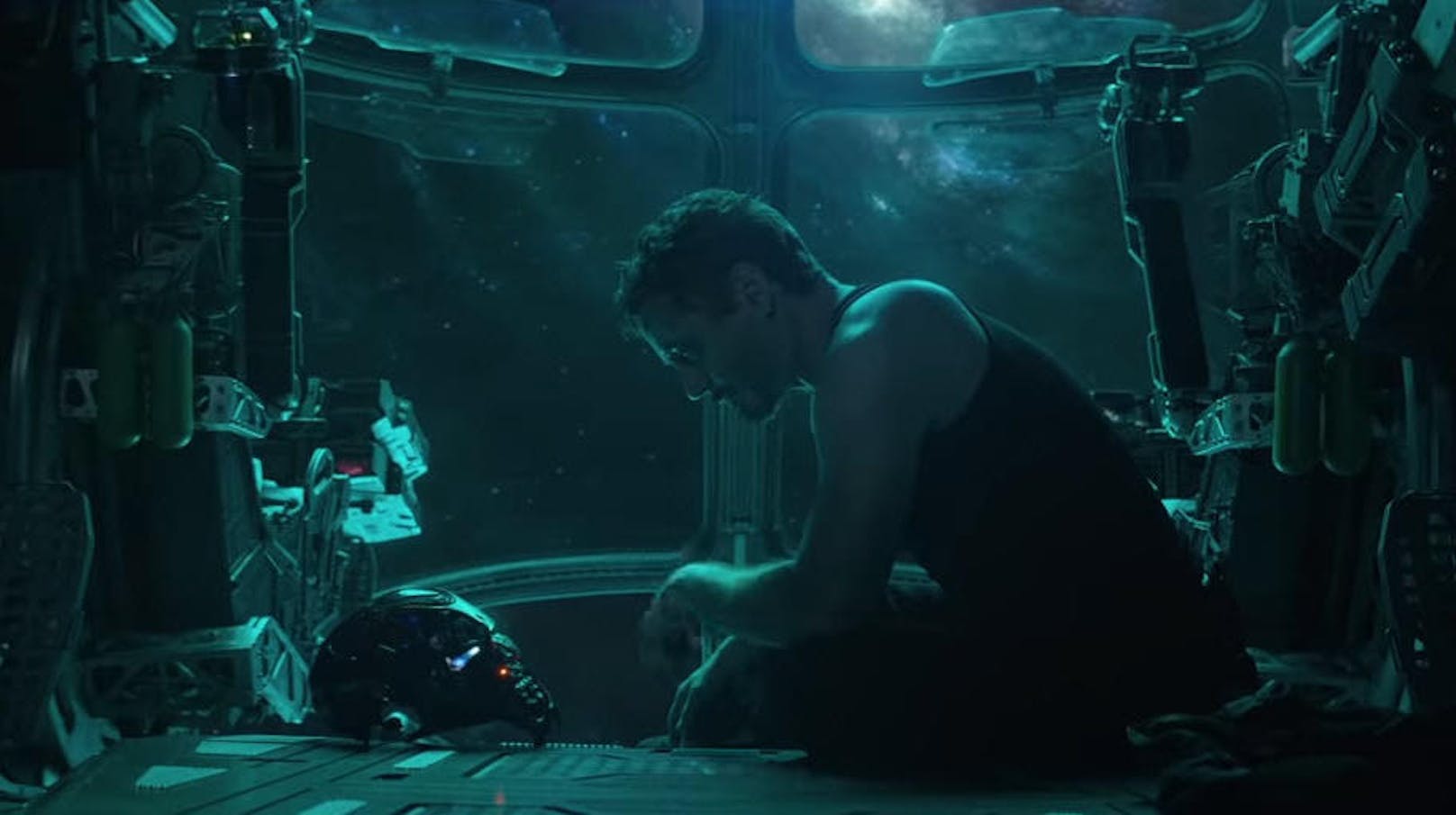 AVENGERS: ENDGAME. Fortsetzung von "Infinity War". Bösewicht Thanos hat die Hälfte aller Lebewesen im Universum ausgelöscht. Iron Man (Robert Downey Jr.) und Co. trauern um ihre verlorenen KameradInnen und versuchen, das Geschehene rückgängig zu machen. 

Kinostart: 25. April