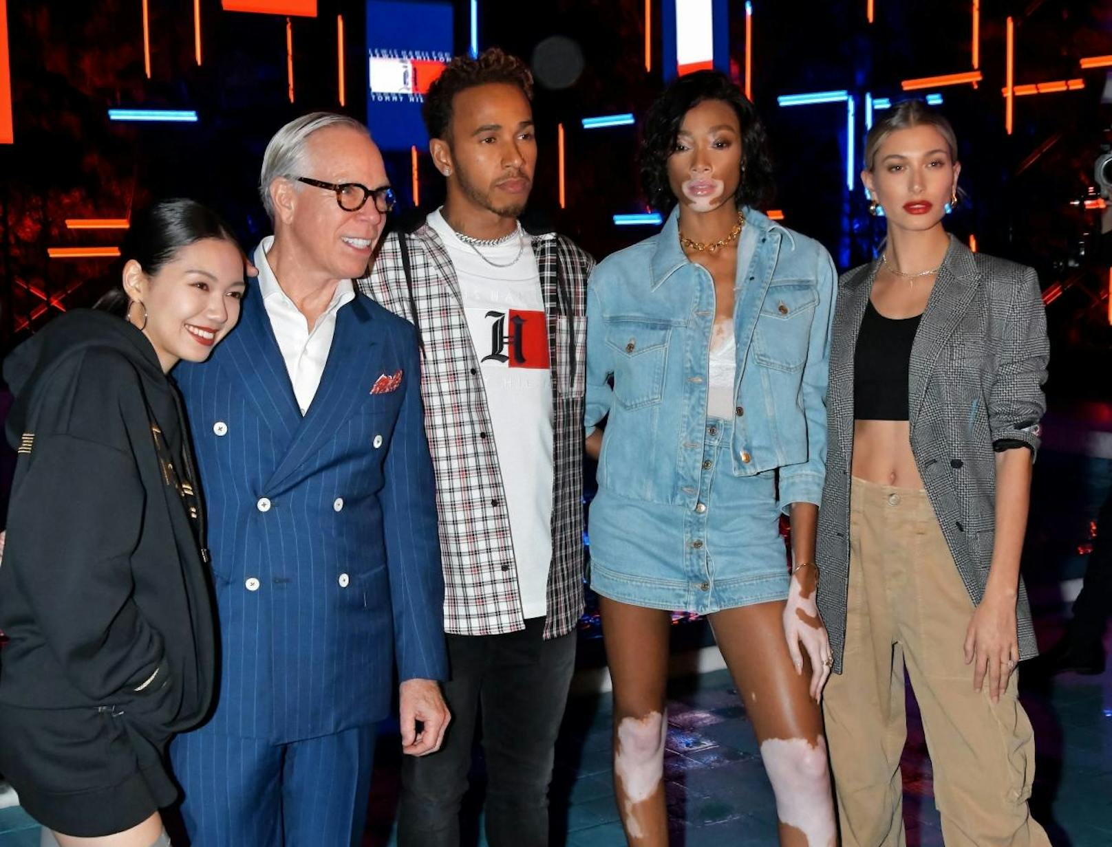 Fumi Nikaido, Tommy Hilfiger, Lewis Hamilton, Winnie Harlow und Hailey Baldwin