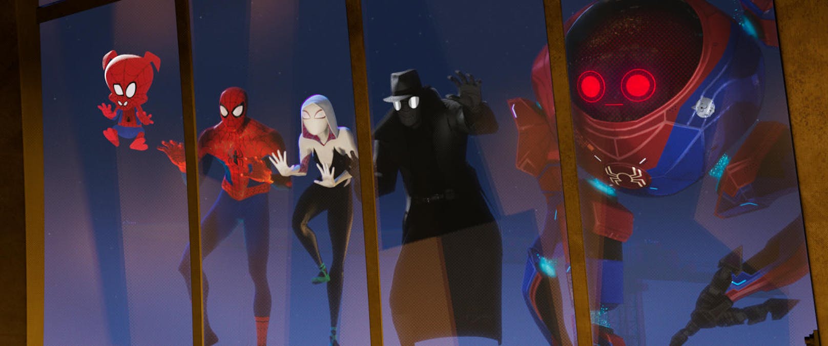 Spider-Pig, Peter Parker, Gwen, Spider-Man Noir und Penny Parker (in ihrem Spinnenroboter) im Einsatz