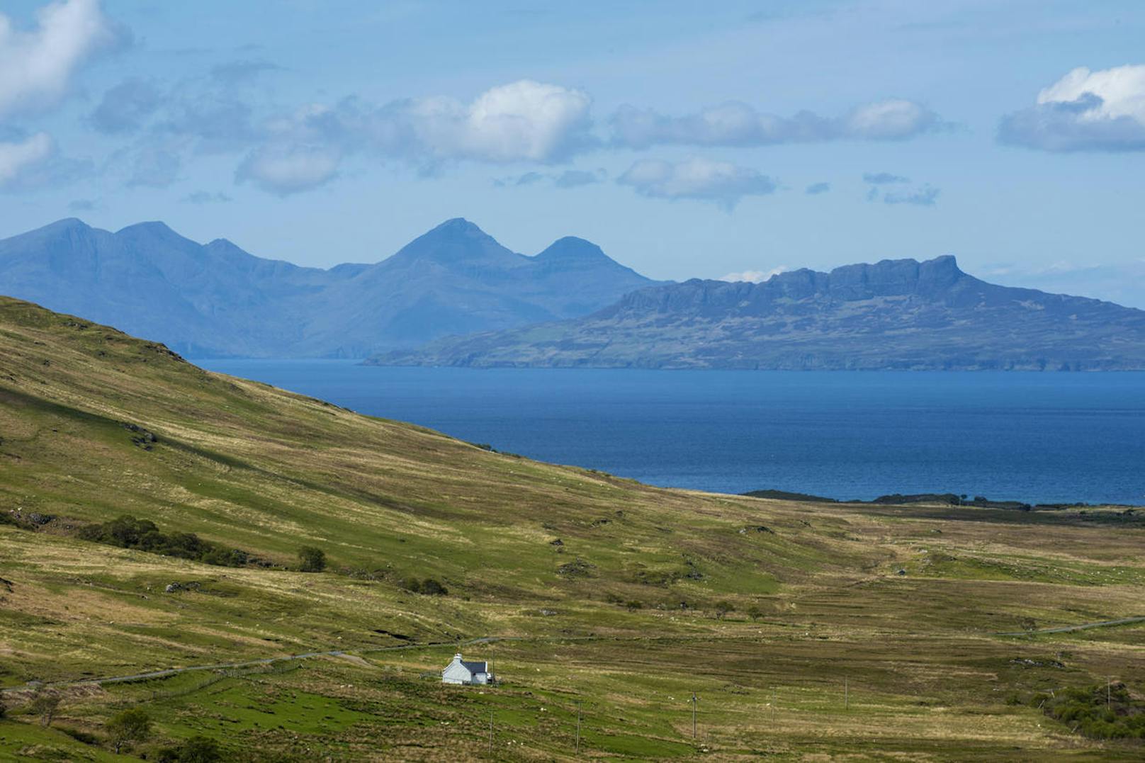 <b>Alternative:</b> die schottischen Inseln Rum (im Bild), Mugg oder Eigg.