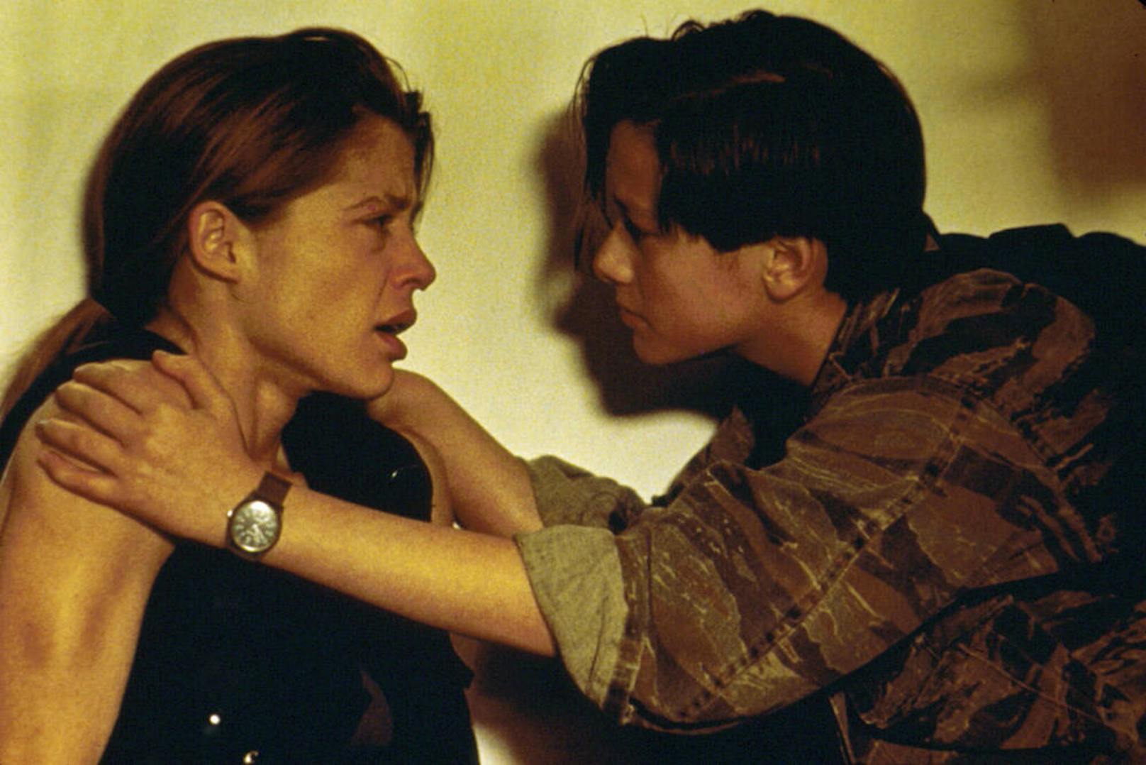 Linda Hamilton und Edward Furlong in "Terminator 2"