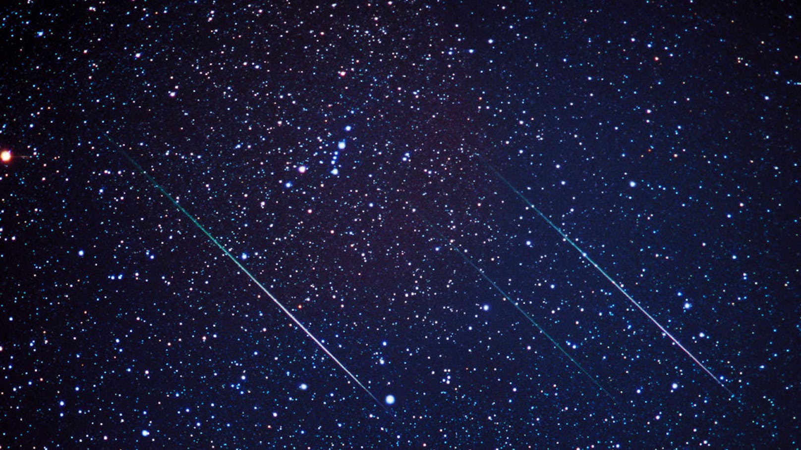 Dabei bringt der nach dem Sternbild Zwillinge (lateinisch gemini) benannte Schwarm erfahrungsgemäß besonders viele und helle Sternschnuppen hervor.