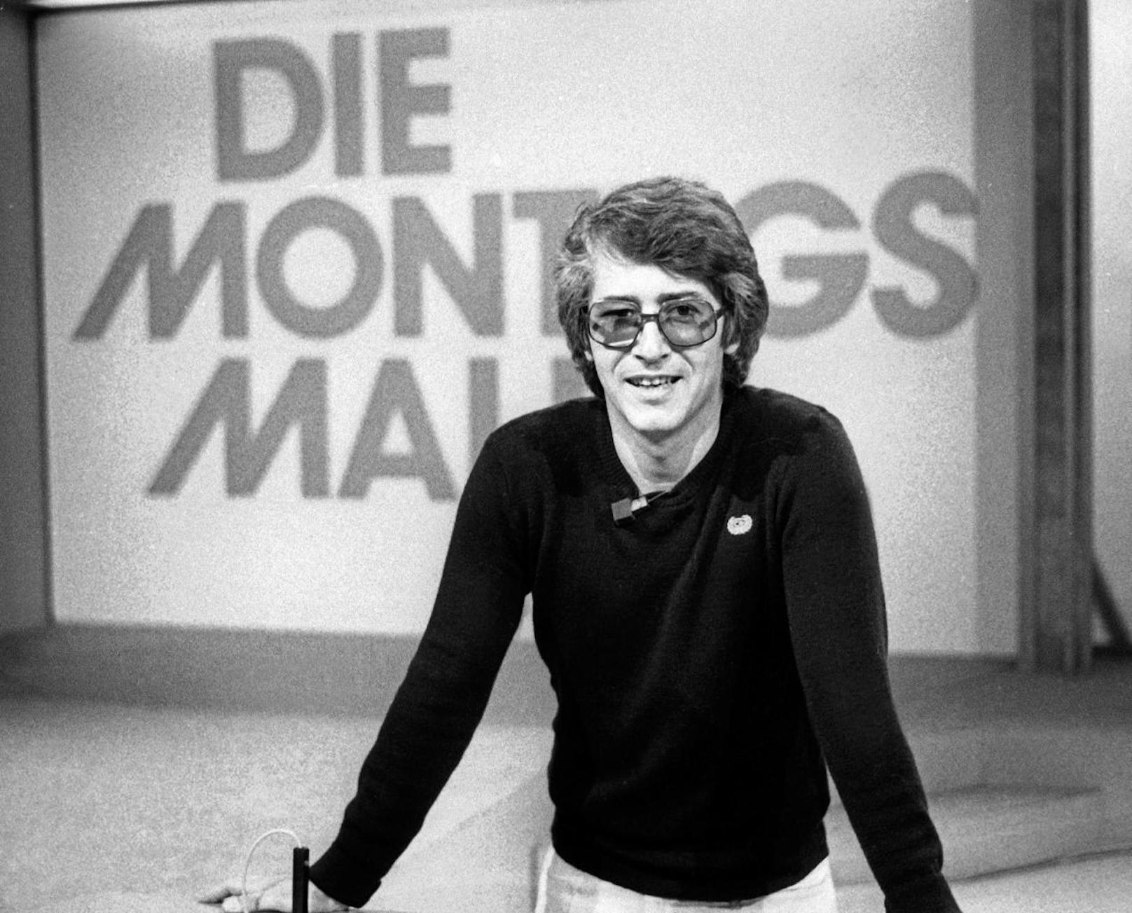 Frank Elstner als Spielleiter der Fernsehshow Die Montagsmaler , Deutschland Ende 1970er Jahre.