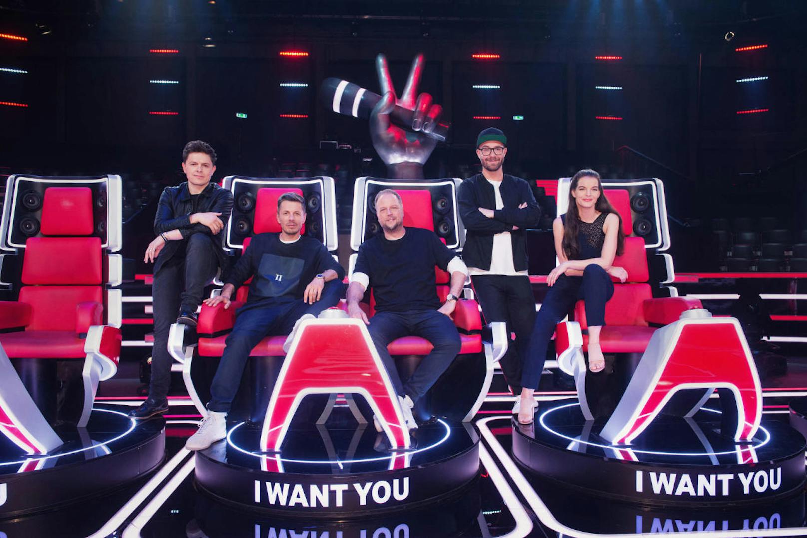 8. Staffel: Neu dabei ist Michael Patrick Kelly (ganz links) als Coach. Yvonne Catterfeld, Mark Forster, Michi Beck & Smudo sibnd bereits alte Hasen bei "The Voice of Germany"