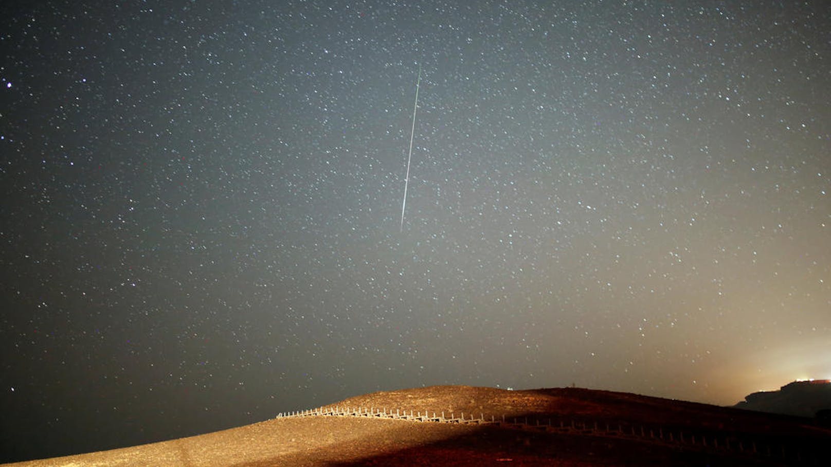 Das Sternbild Zwillinge mit seinen hellen Hauptsternen Castor und Pollux stand Pate bei der Namensgebung für den Geminidenschwarm, weil die Sternschnuppen aus genau dieser Richtung zu fallen scheinen.