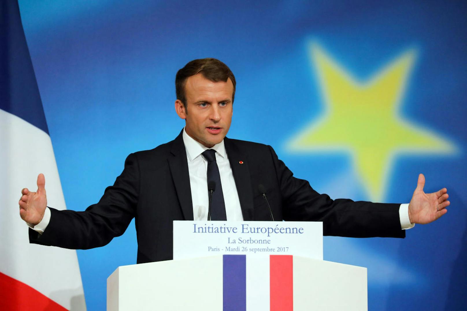 Bei seiner Grundsatzrede zur Europäischen Union forderte der französische Präsident Emmanuel Macron unter anderem auch eine gemeinsame "europäische Asylbehörde" (26. September).