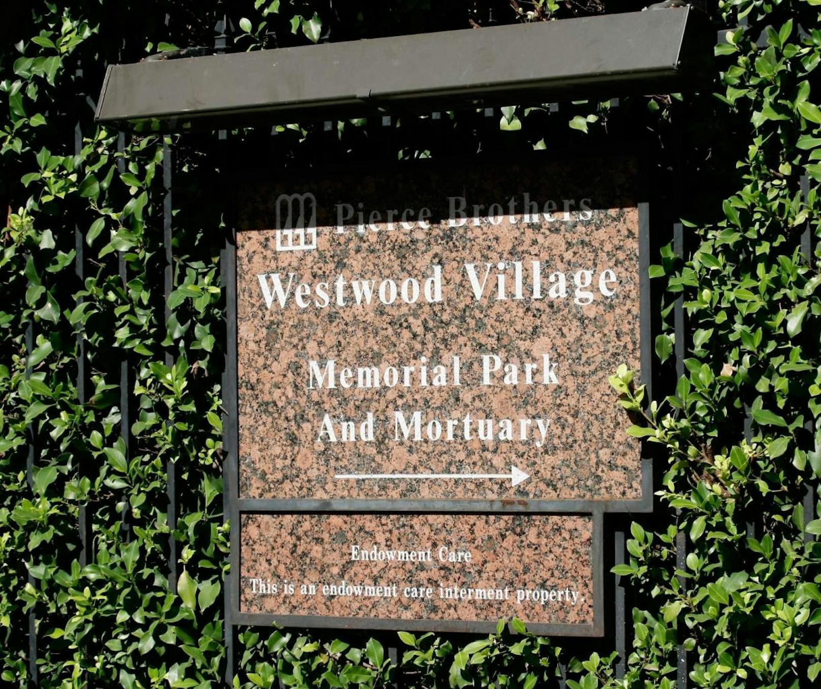 Pierce Bros Westwood Village Memorial Park 