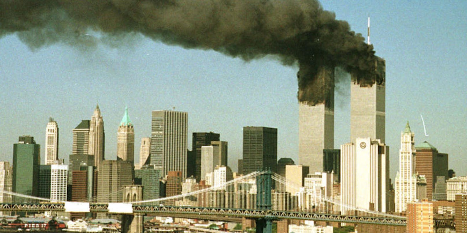 Bilder, die man nie vergisst: Die brennenden Türme des World Trade Centers am 11. September 2001 in New York.
