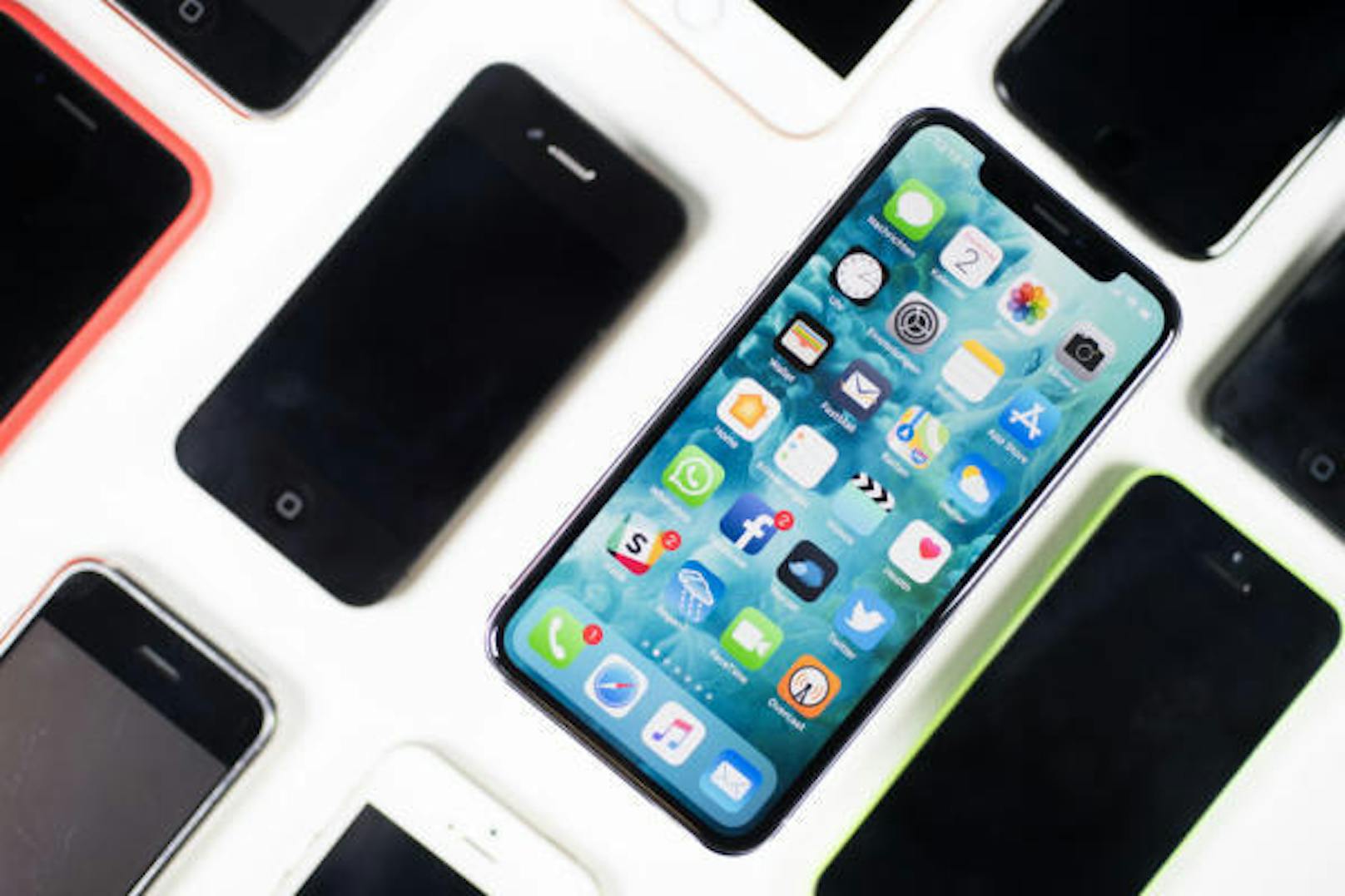 Arbeitet Apple etwa an einem krummen iPhone?