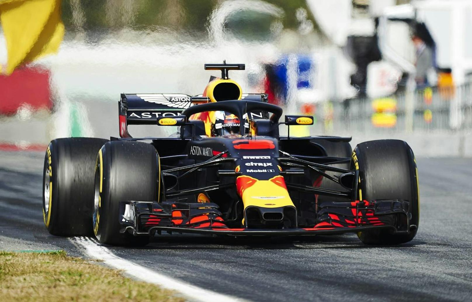 <b>Red Bull Racing:</b> Der Austro-Rennstall hofft, wieder mit Mercedes und Ferrari mithalten zu können.