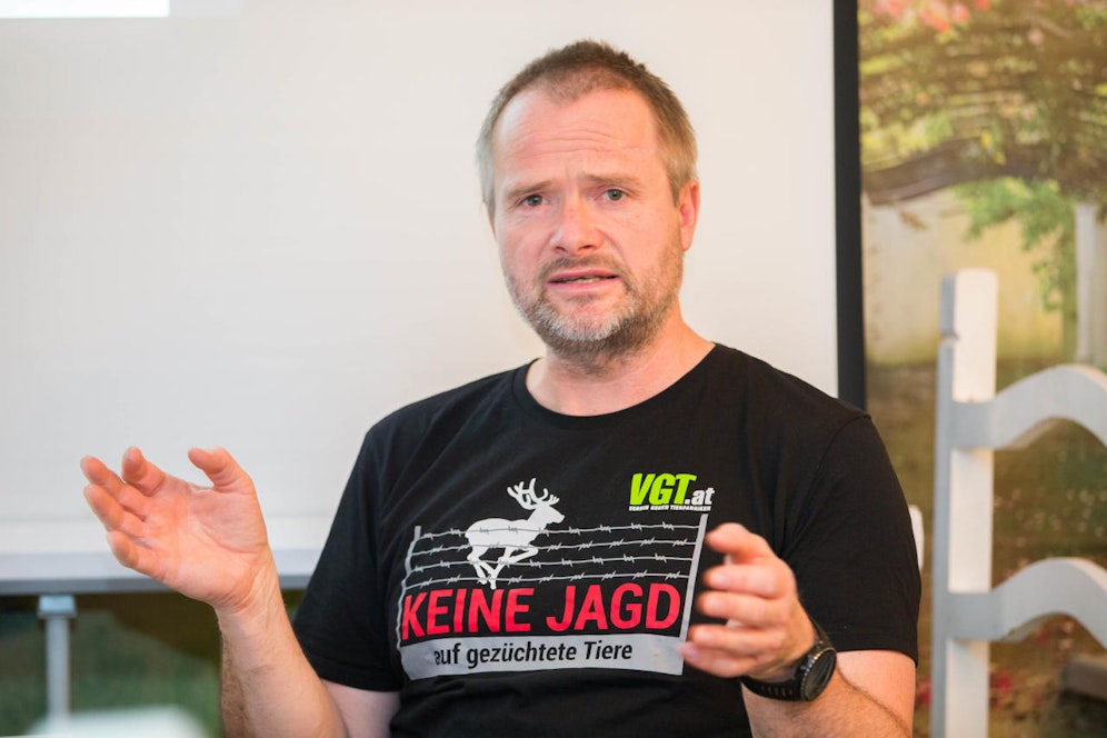 VgT-Obmann Martin Balluch kümmert sich momentan ganz um seine Tochter.