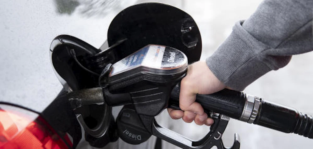Ein groß angelegter Betrug an einer Tankstelle flog in Wien-Floridsdorf auf.