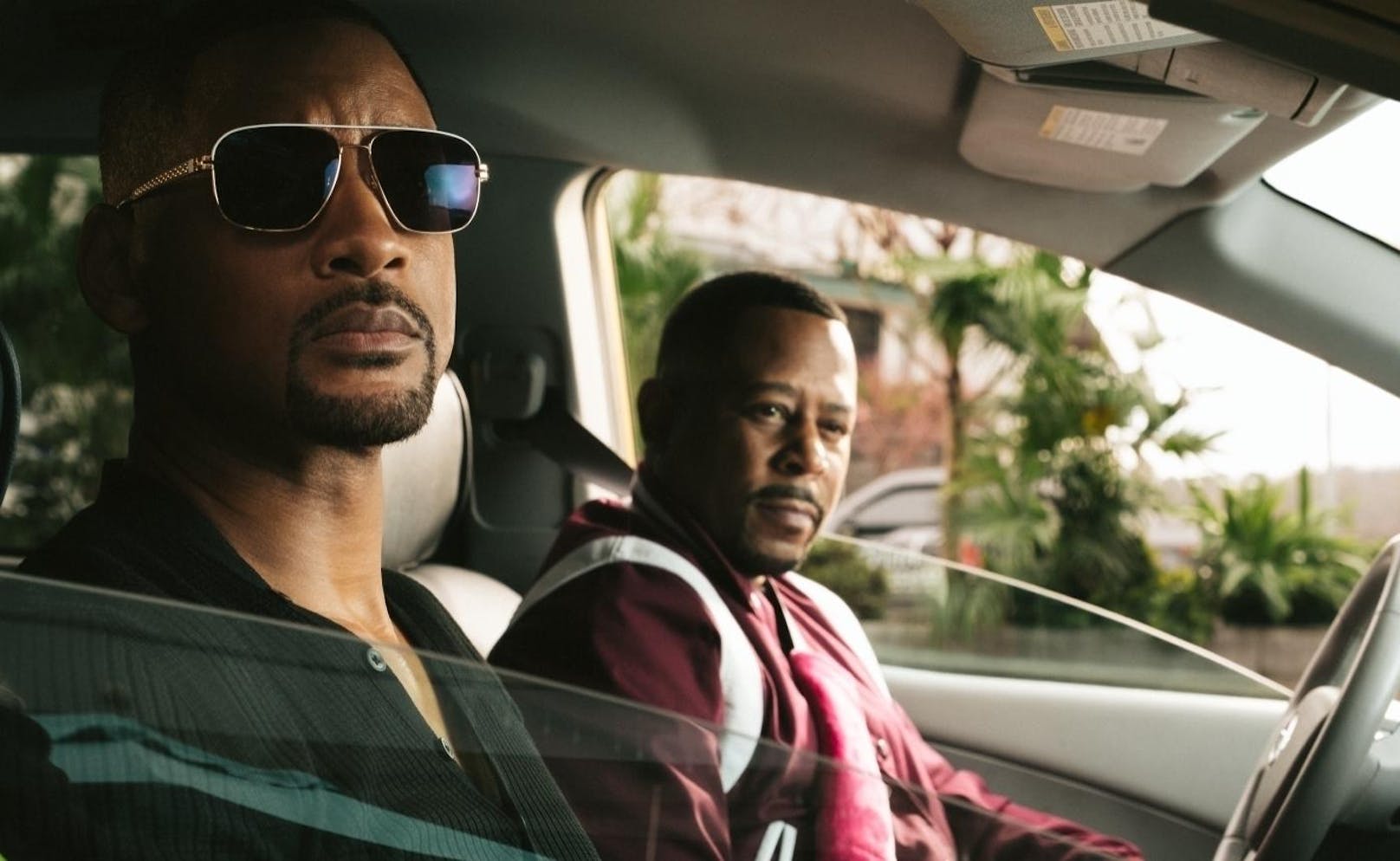 <b>BAD BOYS FOR LIFE</b>
(Filmstart: 17.1.2020)

Mike Lowrey (Will Smith, links) und Marcus Burnett (Martin Lawrence) sind zurück! Im dritten Teil der Buddy Cop-Reihe gehen die beiden getrennte Wege. Marcus arbeitet als Privatdetektiv, während Mike eine Midlife-Crisis durchlebt. Als ein Söldner auftaucht, ist das schlagfertige Duo wieder vereint. <a href="https://www.youtube.com/watch?v=jKCj3XuPG8M">Hier geht's zum Trailer!</a>