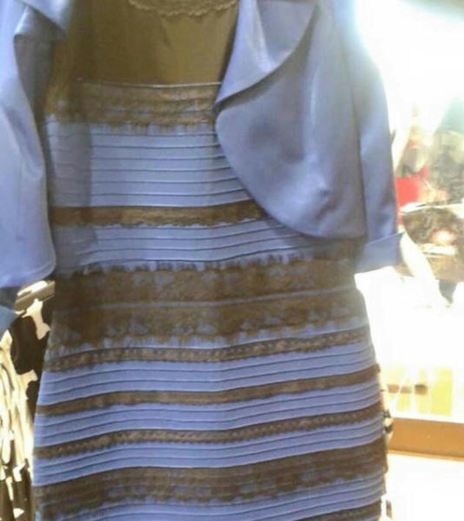 ... das bekannteste Foto dieser Kategorie: The Dress. Ist das Kleid schwarz-blau oder weiß-gold?