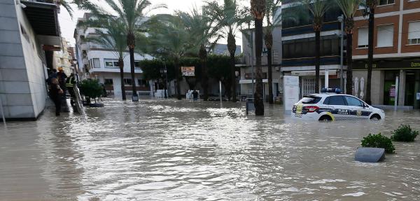 Unwetter In Spanien Fordern Sechs Tote. | Heute.at