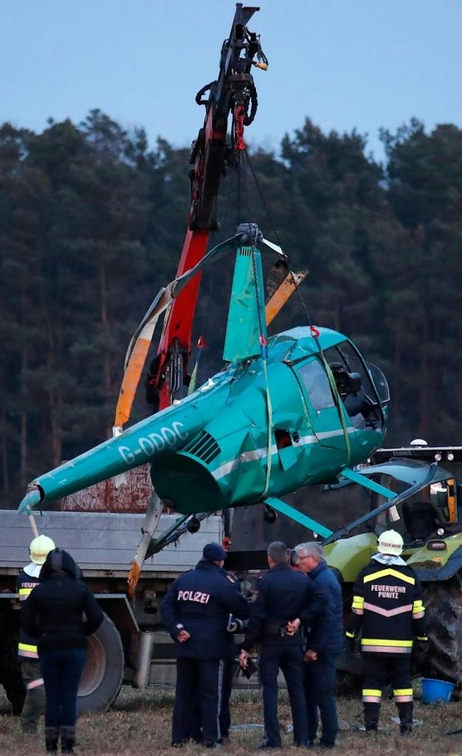 Am 31. Dezember 2019 stürzte im burgenländischen Punitz ein Hubschrauber ab. Alle drei Insassen überlebten. Ein Mann wurde ins Krankenhaus nach Oberwart geflogen.