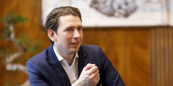 Nun will Bundeskanzler Kurz (ÖVP) die Sicherung von Arbeitsplätzen in den Fokus der nächsten Monate setzen. Damit will er gleich am Dienstag in Oberösterreich beginnen.