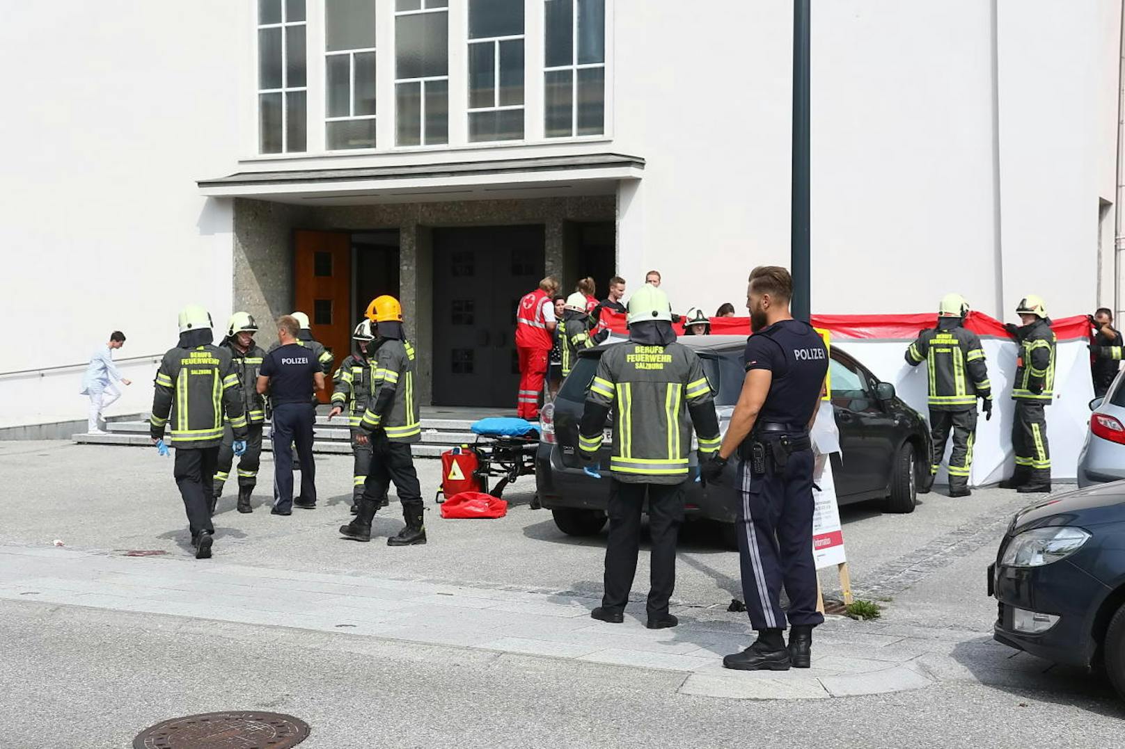 Am Sonntag ereignete sich in der Stadt Salzburg ein schwerer Verkehrsunfall.