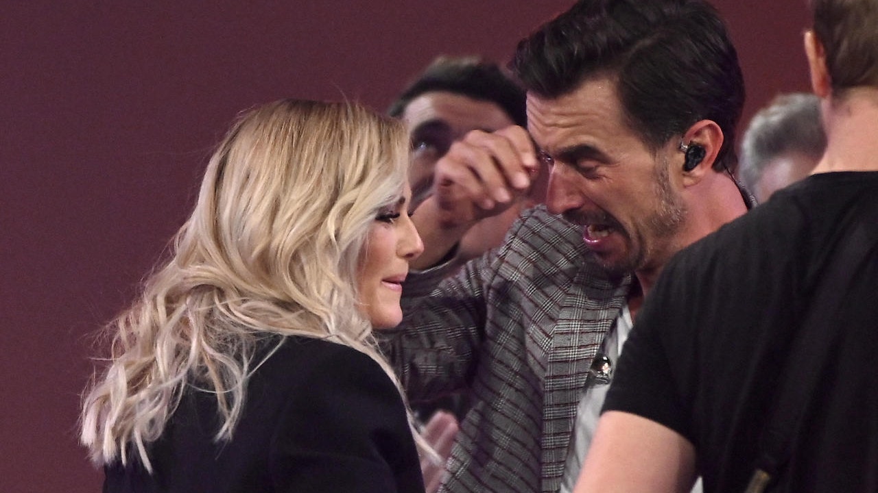 Beide kämpfen mit den Tränen ...