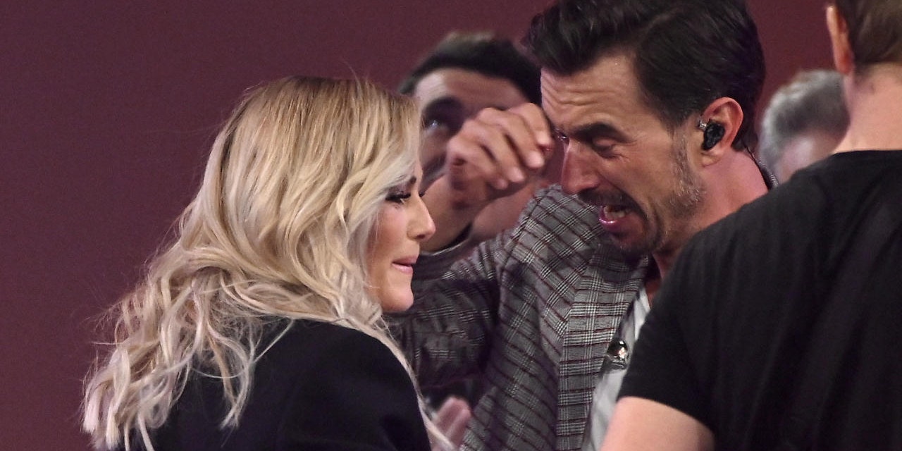 Beide kämpfen mit den Tränen ...