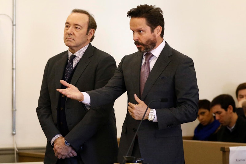 Kevin Spacey mit seinem Anwalt Alan Jackson 