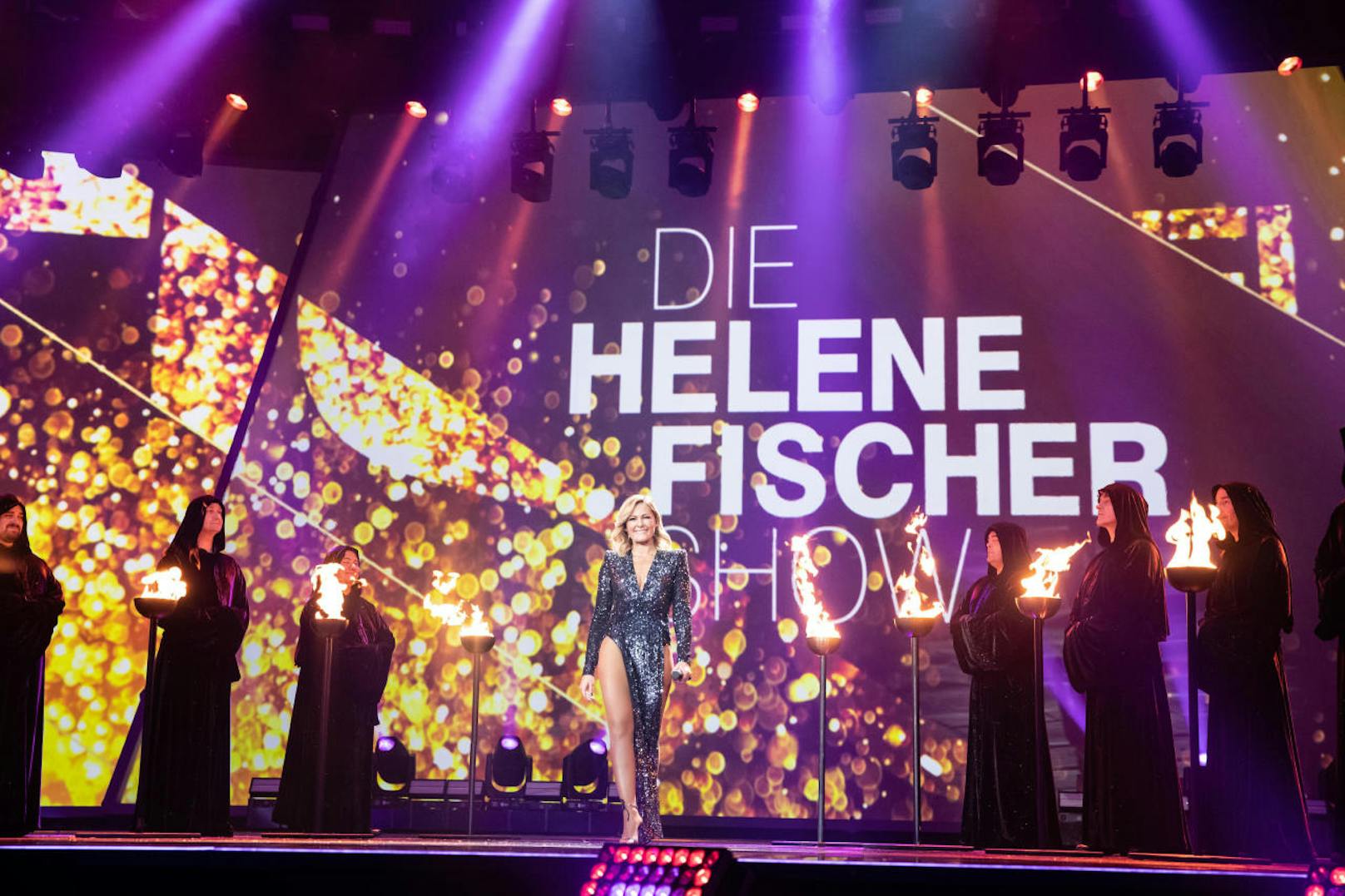 Seit 2011 präsentiert sie jährlich ihre eigene "Helene Fischer Show" zu Weihnachten - mit vielen nationalen und internationalen Stars.