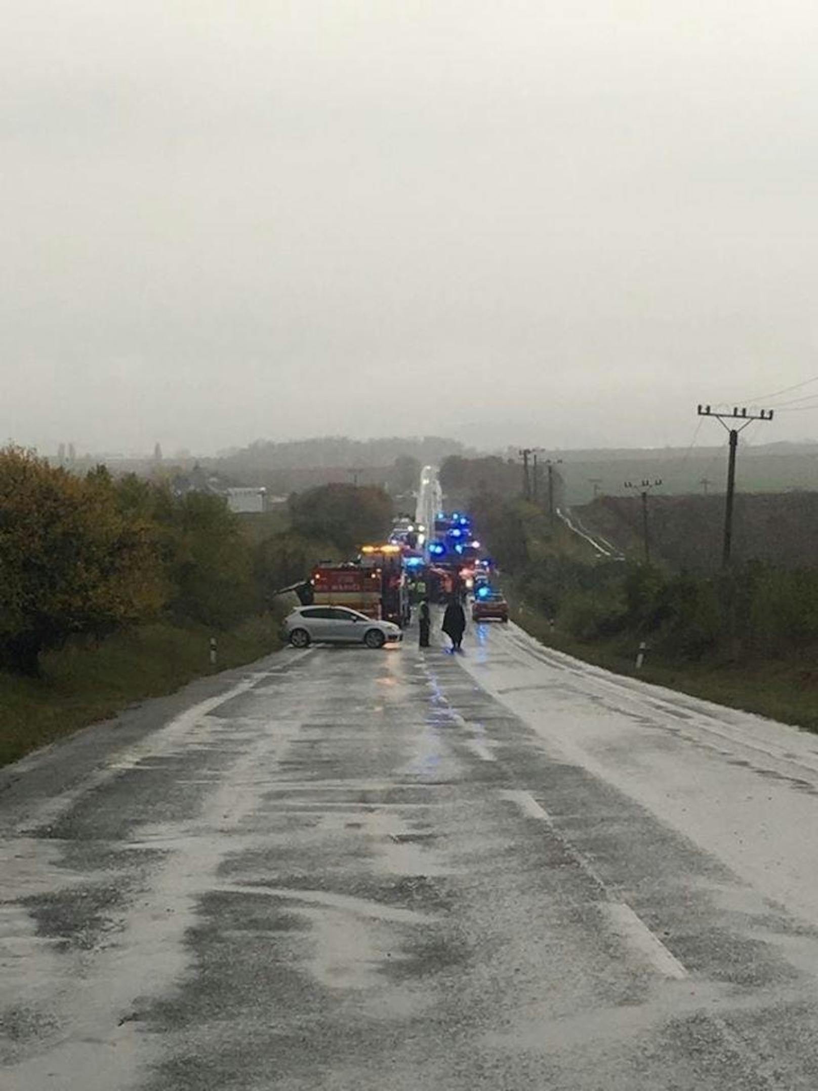 Bei einem schweren Bus-Unglück in der Slowakei sind am Mittwoch mindestens 13 Menschen ums Leben gekommen.