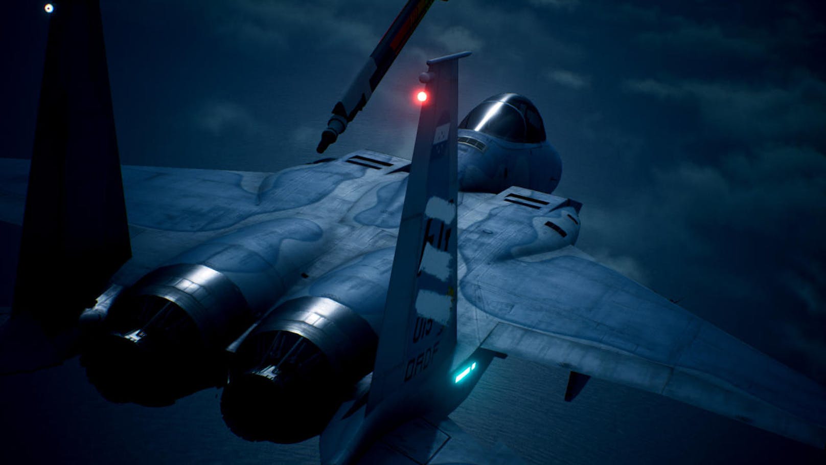 nsgesamt ist mit Ace Combat 7: Skies Unknown ein Action-Pflichttitel gelungen, der sich zwar an Flugzeug-Freunde richtet, für den aber auch jeder andere einen Blick riskieren sollte. Wetter-, Wolken- und Flugeffekte suchen ihresgleichen und die VR-Kampagne ist das Eindrucksvollste, was die Virtuelle Realität derzeit zu bieten hat.