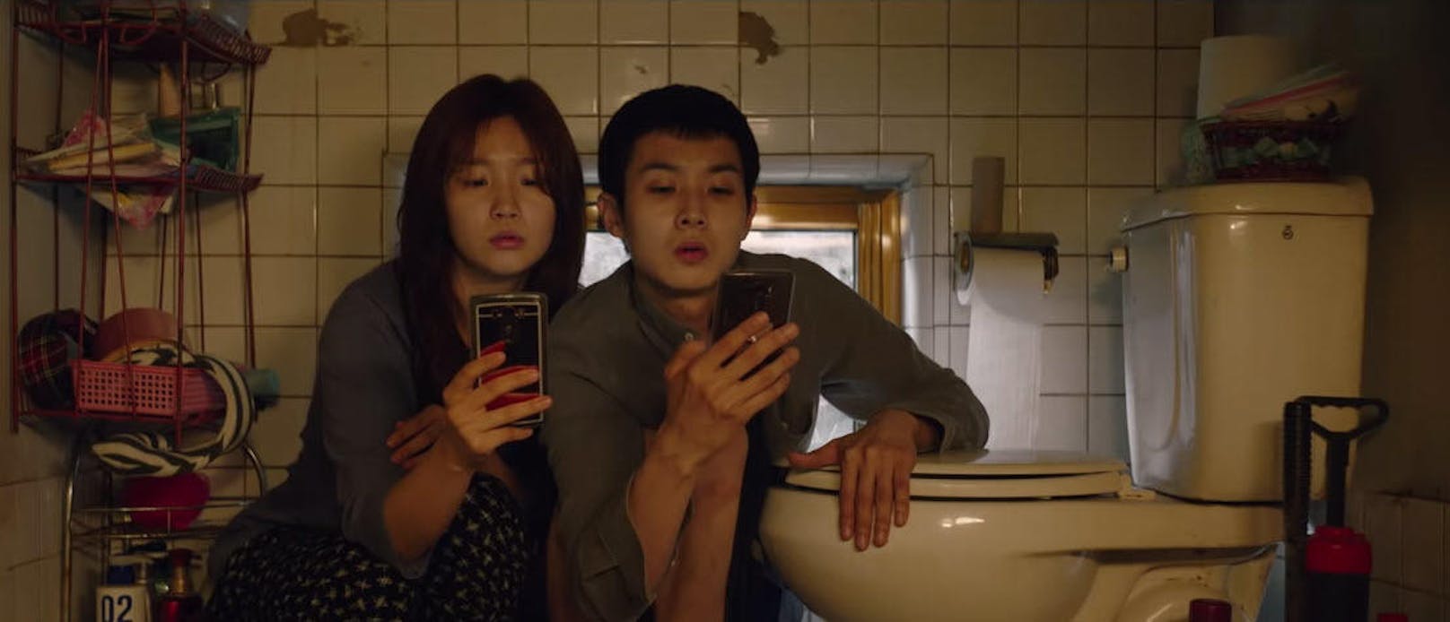 Auch Oscar-Gewinner «Parasite» besteht den Test. Die Gesellschaftssatire des südkoreanischen Regisseurs Bong Joon-ho zeigt eine Sexszene, «bei der aller Fokus auf der Handarbeit liegt».