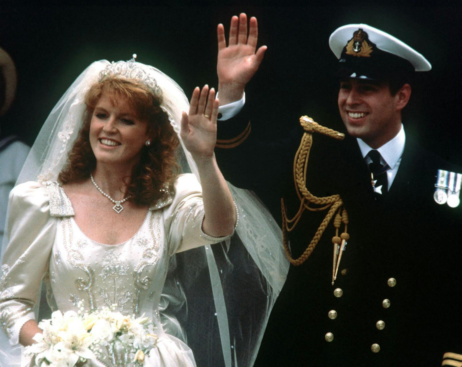 Märchenhochzeit: Am 23. Juli 1986 heiratete der Prinz Sarah Ferguson in der Westminster Abbey. Im März 1992 trennten sich der Duke und die Duchess, die Scheidung folgte erst vier Jahre später.