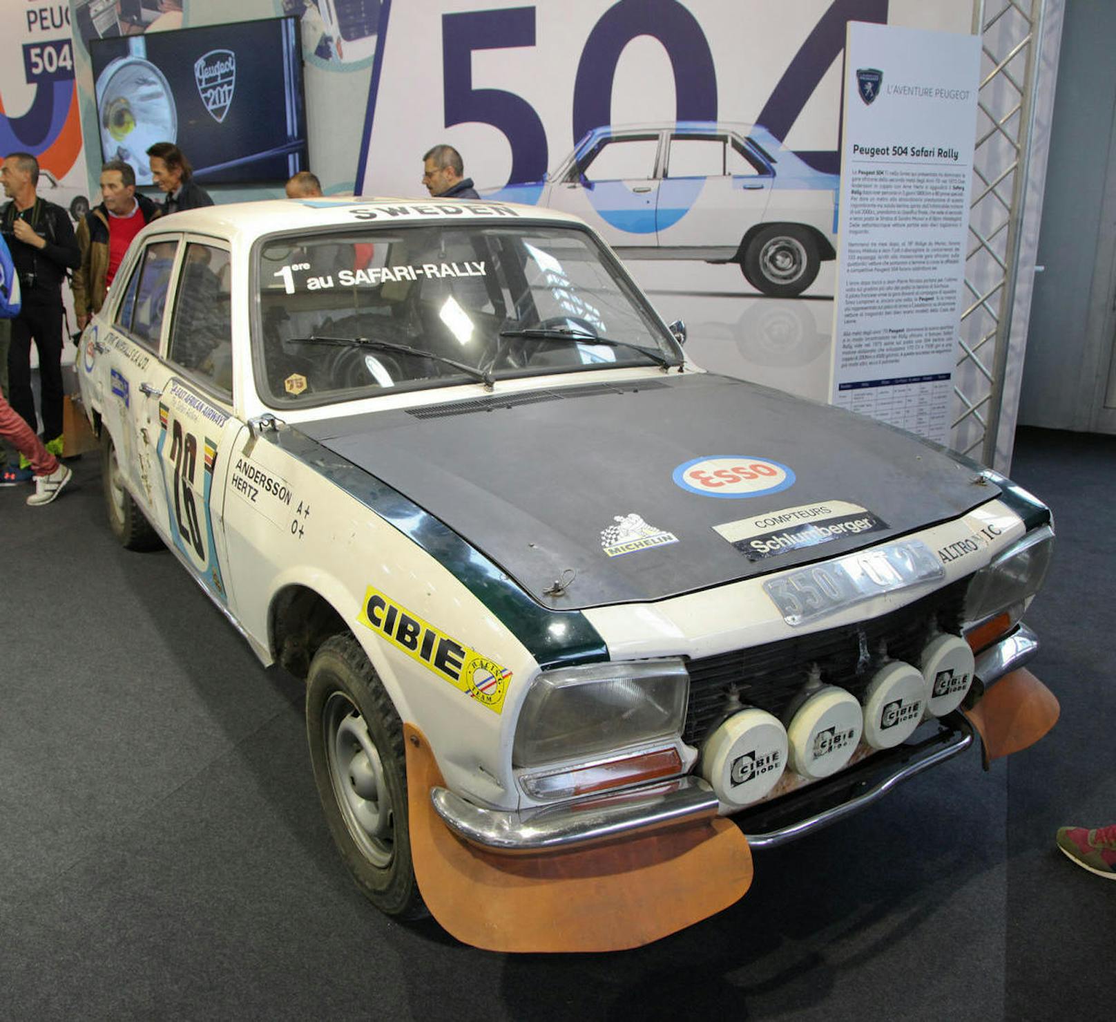 Der Peugeot 504 war auch ein Rallye-Sieger, hier der Wagen von 1975, der die Safari-Rallye gewann.