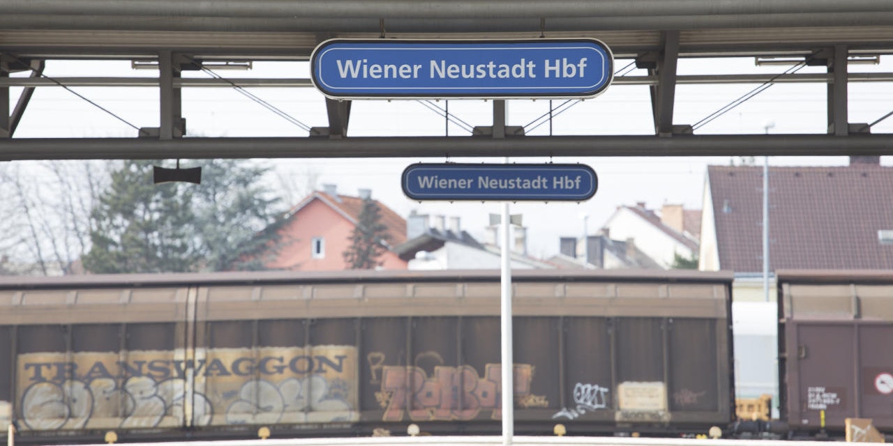 Symbolfoto des Bahnhofs in Wr. Neustadt