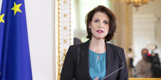 Karoline Edtstadler