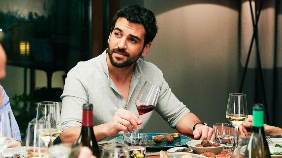 Schauspieler <strong>Elyas M'Barek</strong>, Star aus "Das perfekte Geheimnis", lässt das Herz von Evelyn Burdecki höher schlagen.