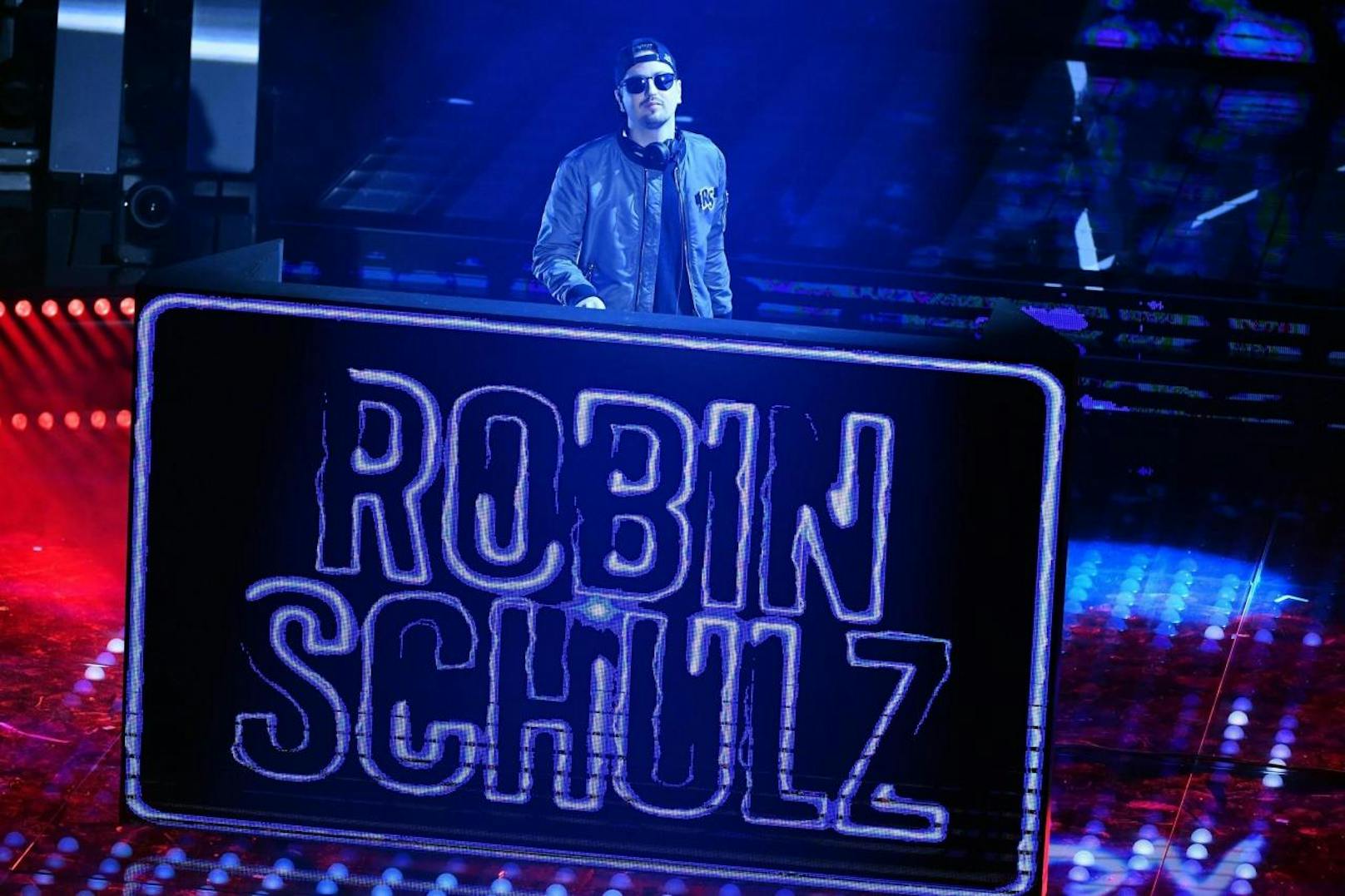 DJ Robin Schulz beim 67. Sanremo Music Festival 2017.