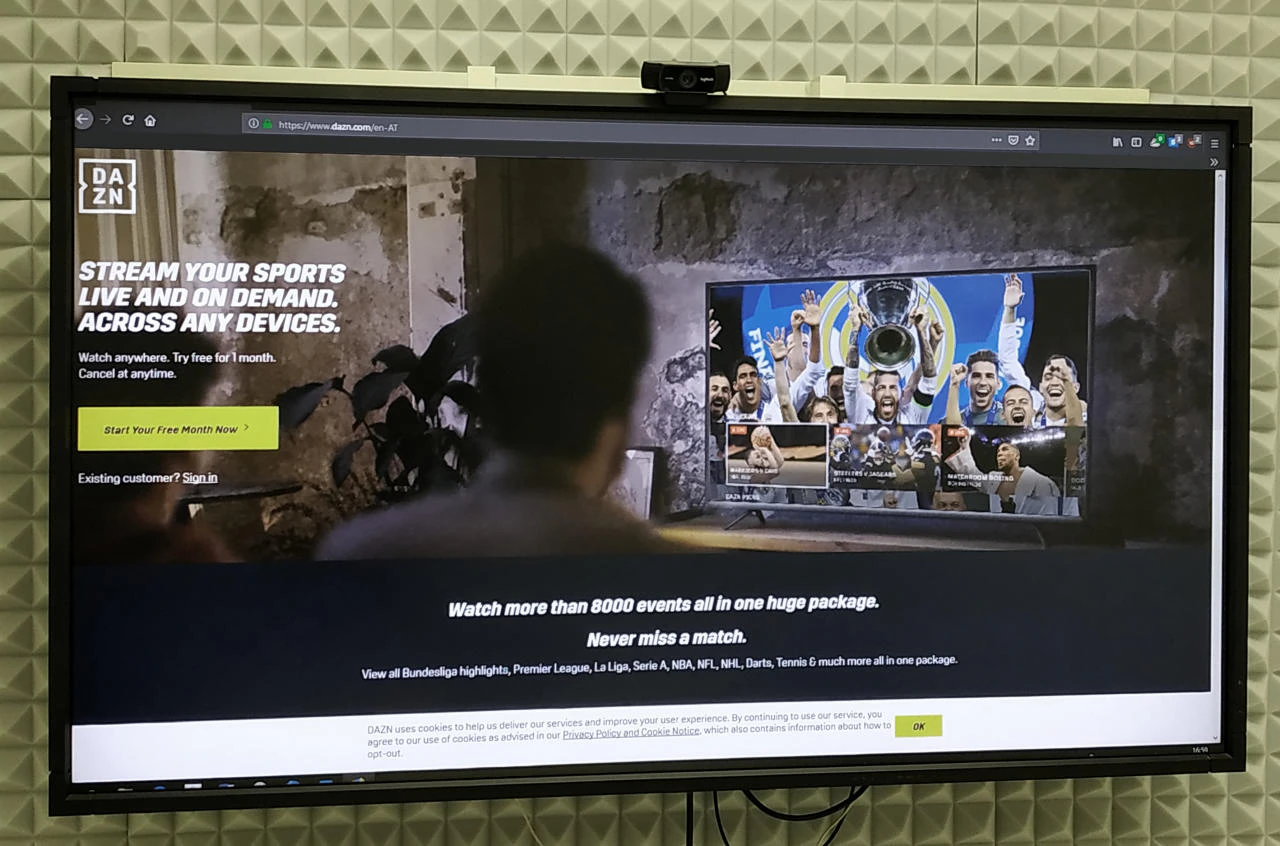Der Sport-Streaming-Dienst DAZN bietet eine neue Zahlungsmöglichkeit.