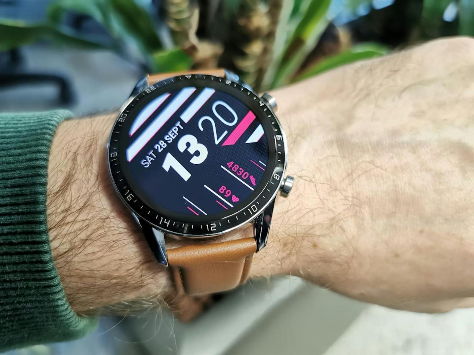Die Huawei Watch GT 2 ist eine konsequente Weiterentwicklung des Vorgängers. Einziges Minus ist für mich weiter die fehlende Möglichkeit, selbst Apps zu installieren.