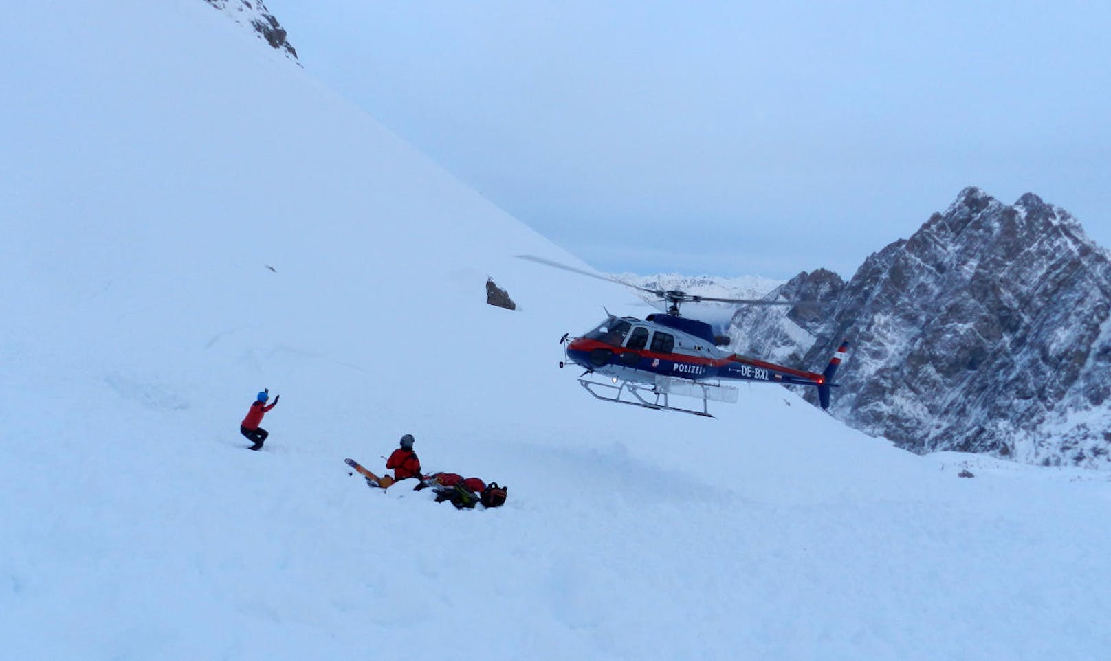 Für einen der beiden Skitourengeher, einen 67-jährigen Osttiroler, kam jede Hilfe zu spät.