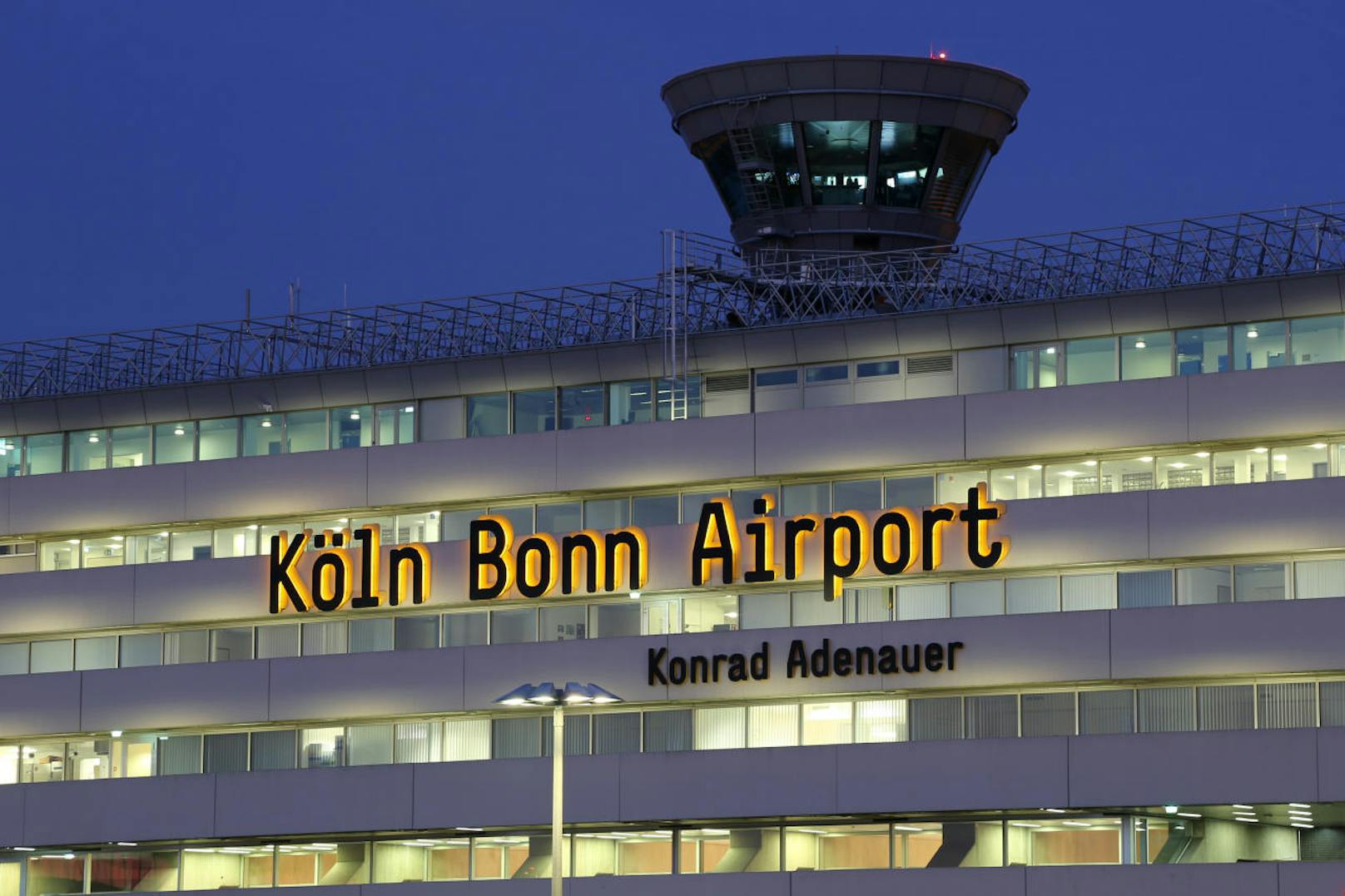 <b>10. Platz:</b> Rom-Fiumincino - Köln/Bonn mit 66,5%