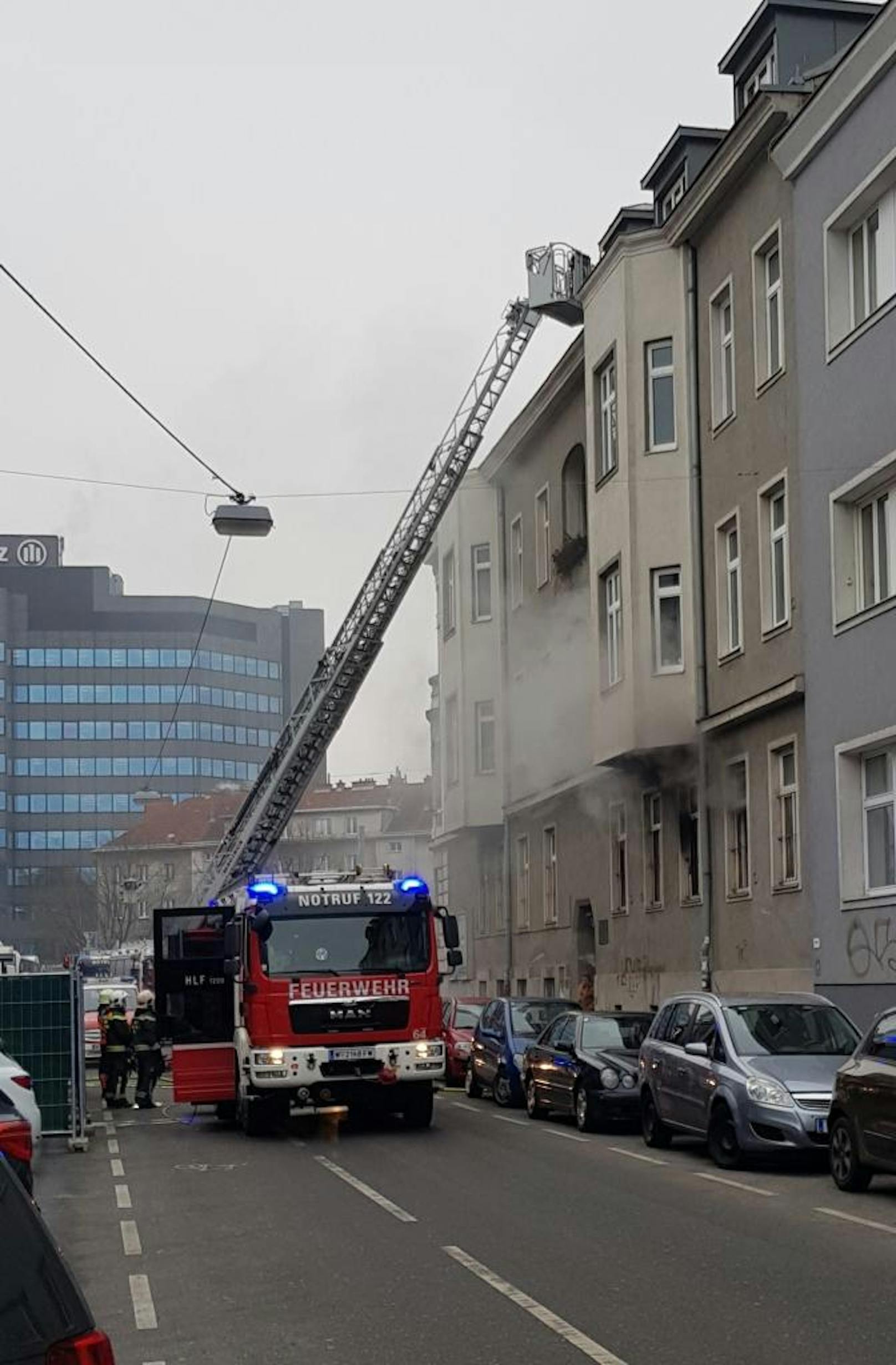 Am Dienstagvormittag kam es zu einem Zimmerbrand in Wien.