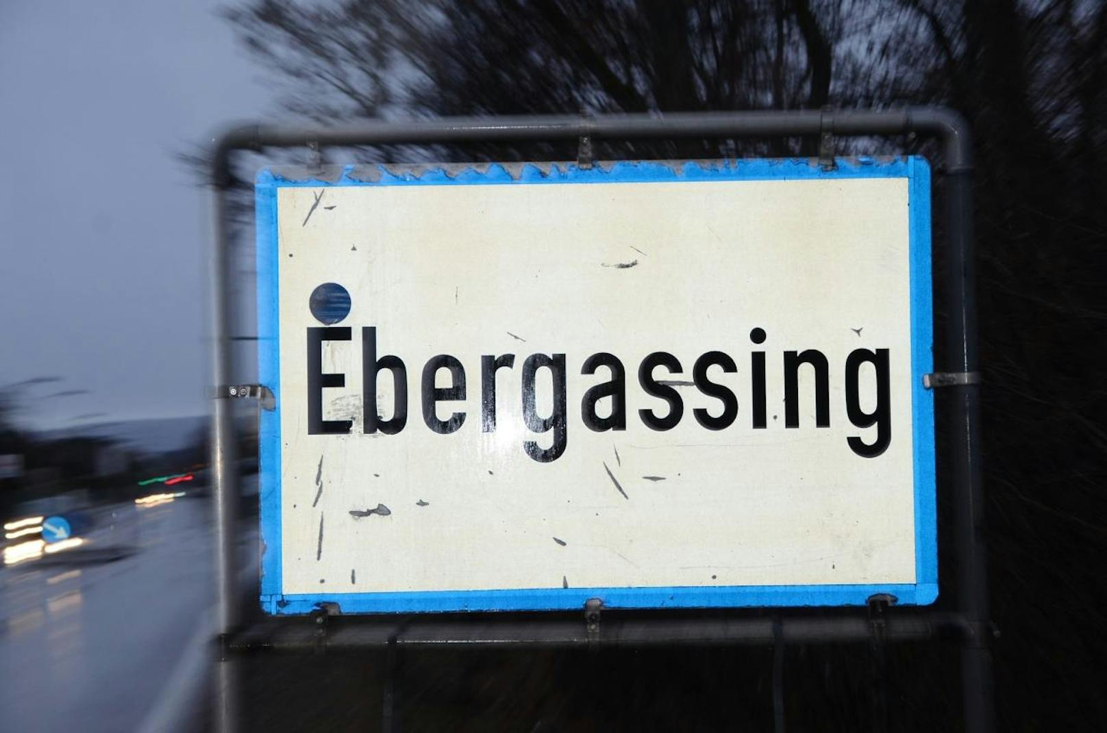 Mordalarm in Wohnbau in Ebergassing.