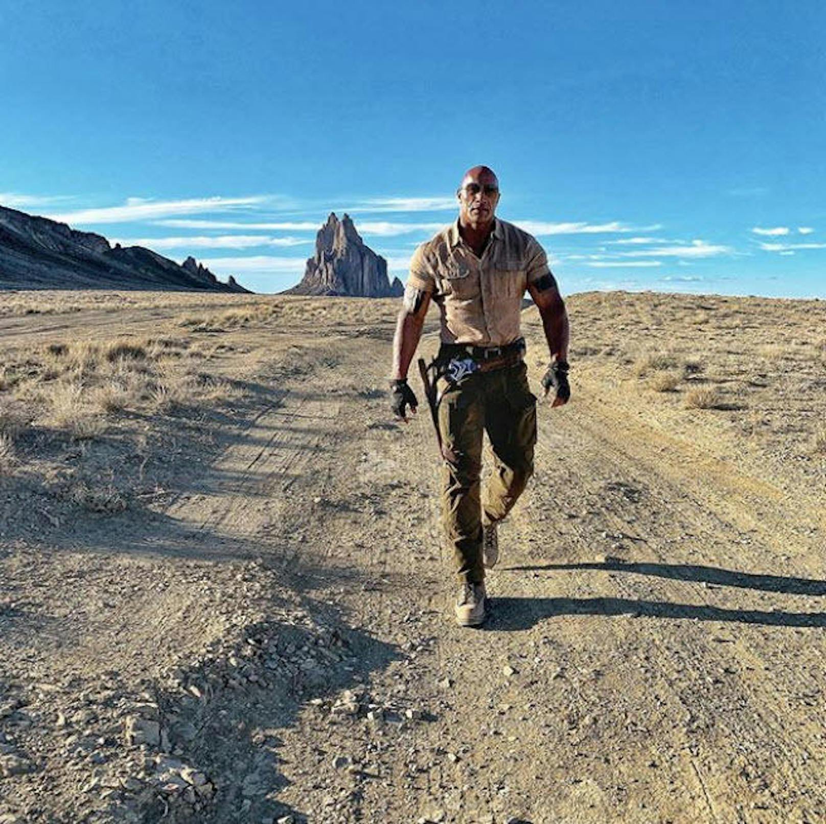 01.05.2019: Dwayne "The Rock" Johnson dreht gerade "Jumanji 2" (hier im Navajo-Reservat im Süden der USA). Ob ihm da Zeit zum Feiern bleibt? Am 2. Mai wird der Superstar 47 Jahre alt.
