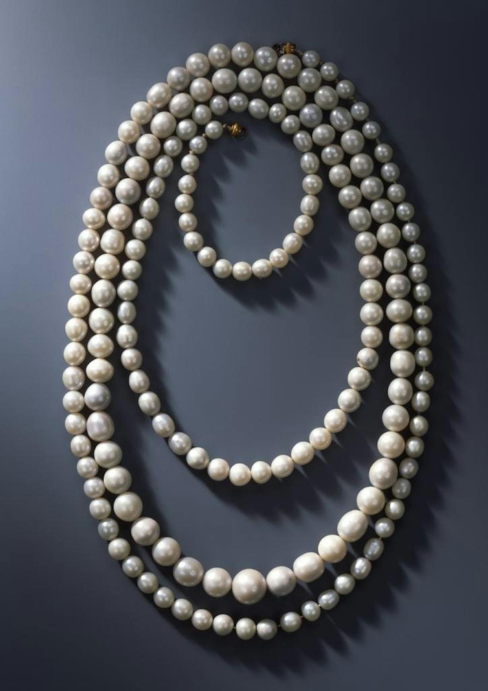 Weg: Diese 177 Stück umfassende Perlenkette aus Sachsen.