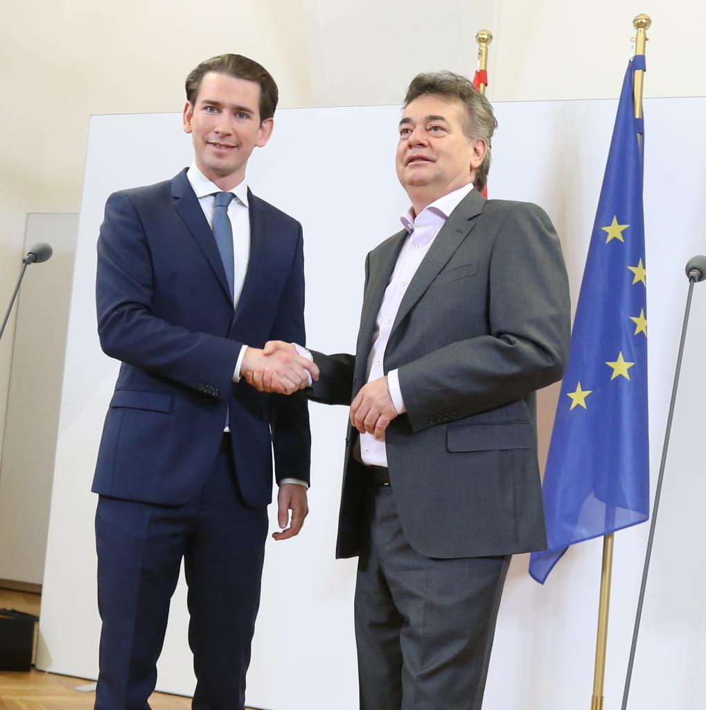 Einmalzahlung von 450 Euro für Arbeitslose werden bei Klausur besprochen.